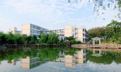 贺州学院校园风光